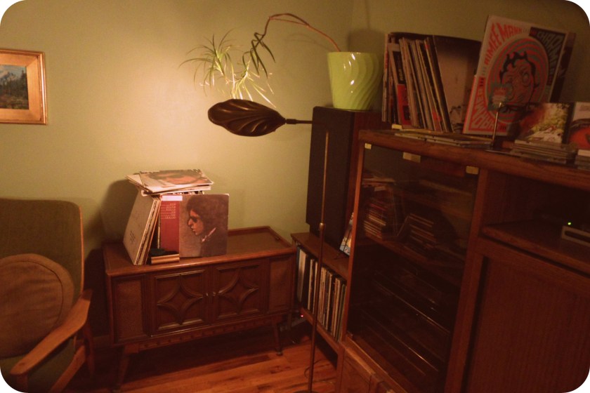 Livingroom_record player